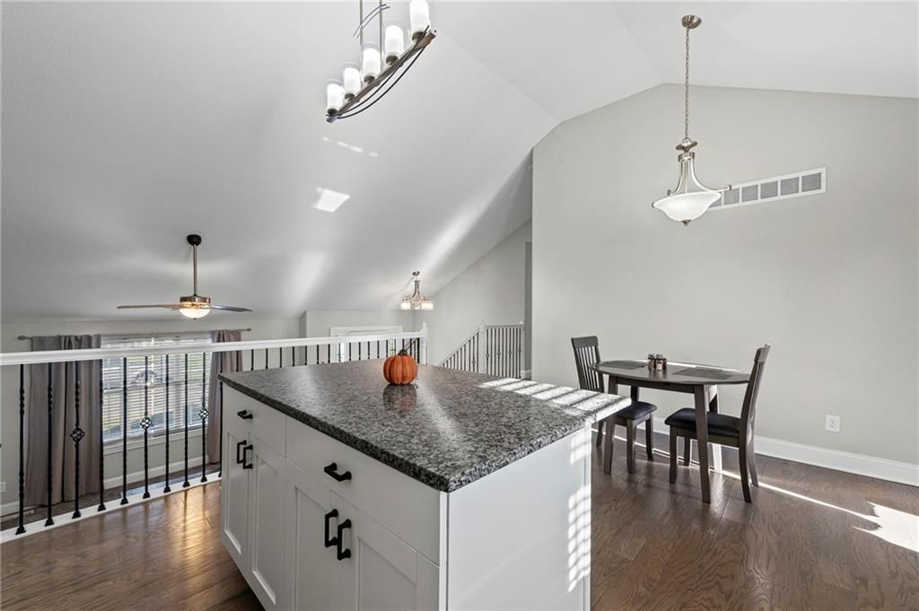 2207 Pike Street — photo 6
