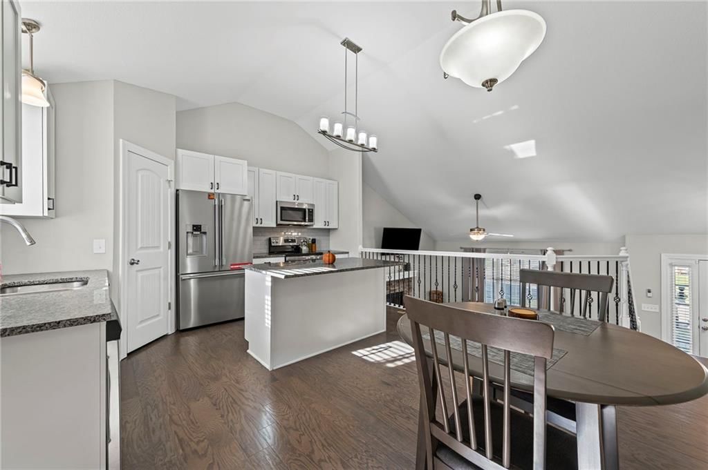2207 Pike Street — photo 9