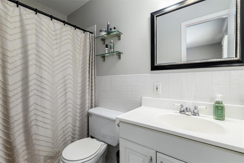 6709 N Michigan Avenue — photo 10