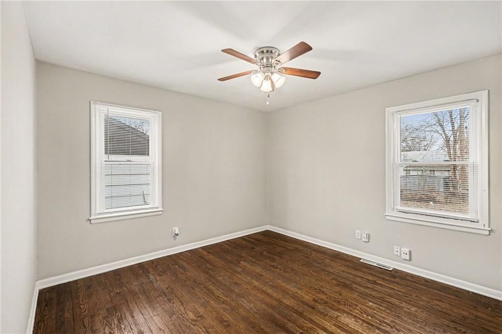 8852 E 59th Terrace — photo 3