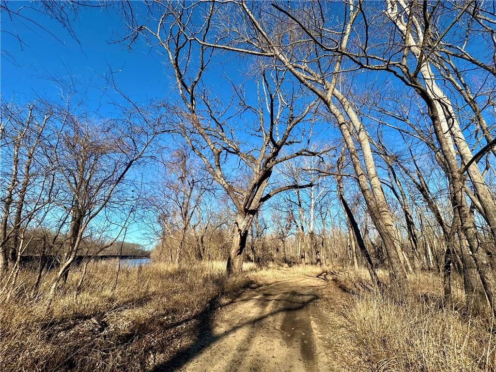 000 Old River Road — photo 26
