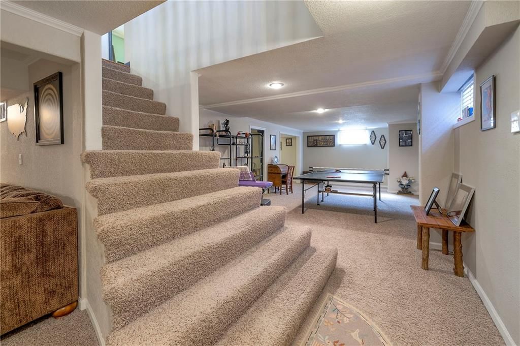 1004 N King Avenue N — photo 31