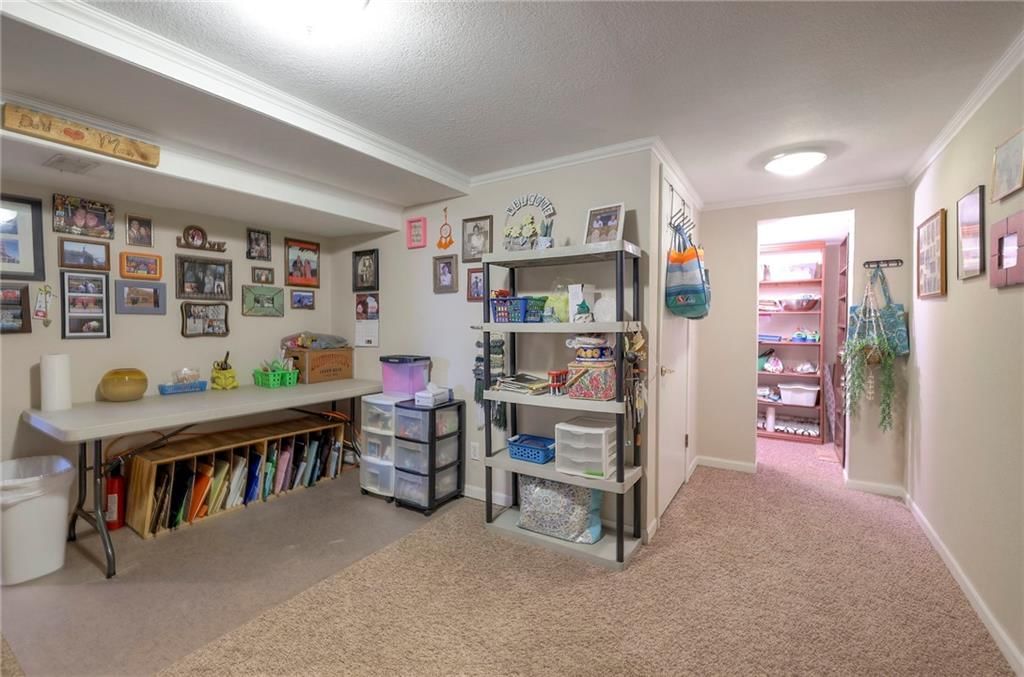 1004 N King Avenue N — photo 44