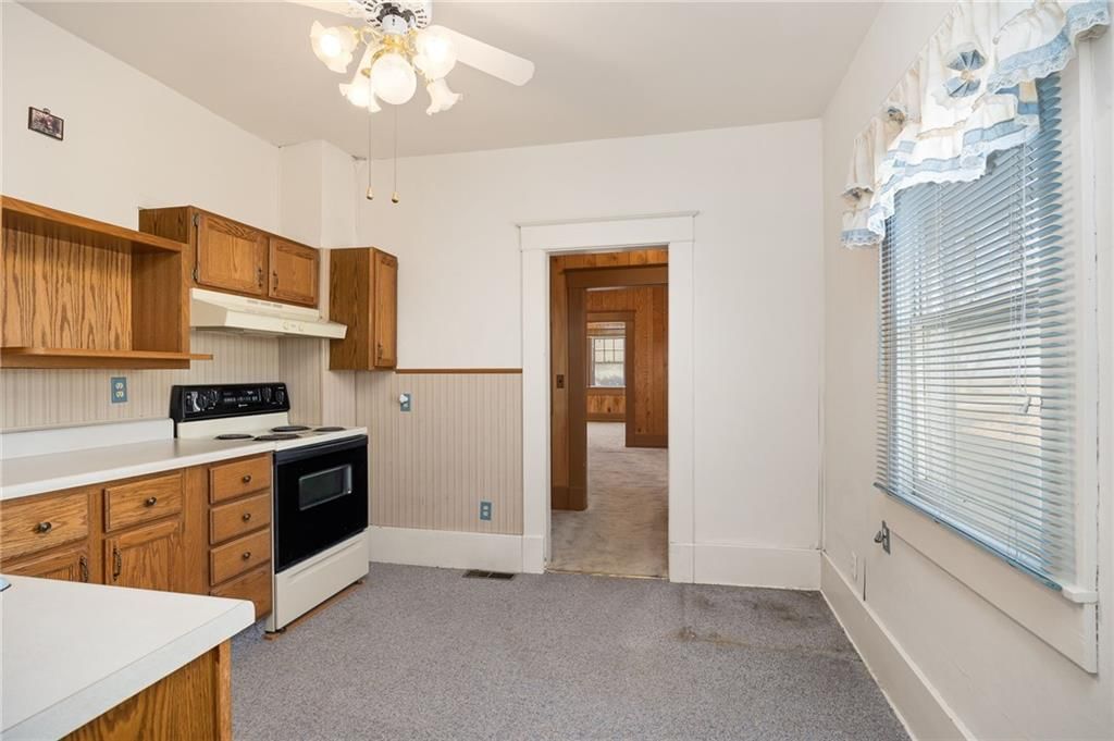 910 Savannah Street — photo 17