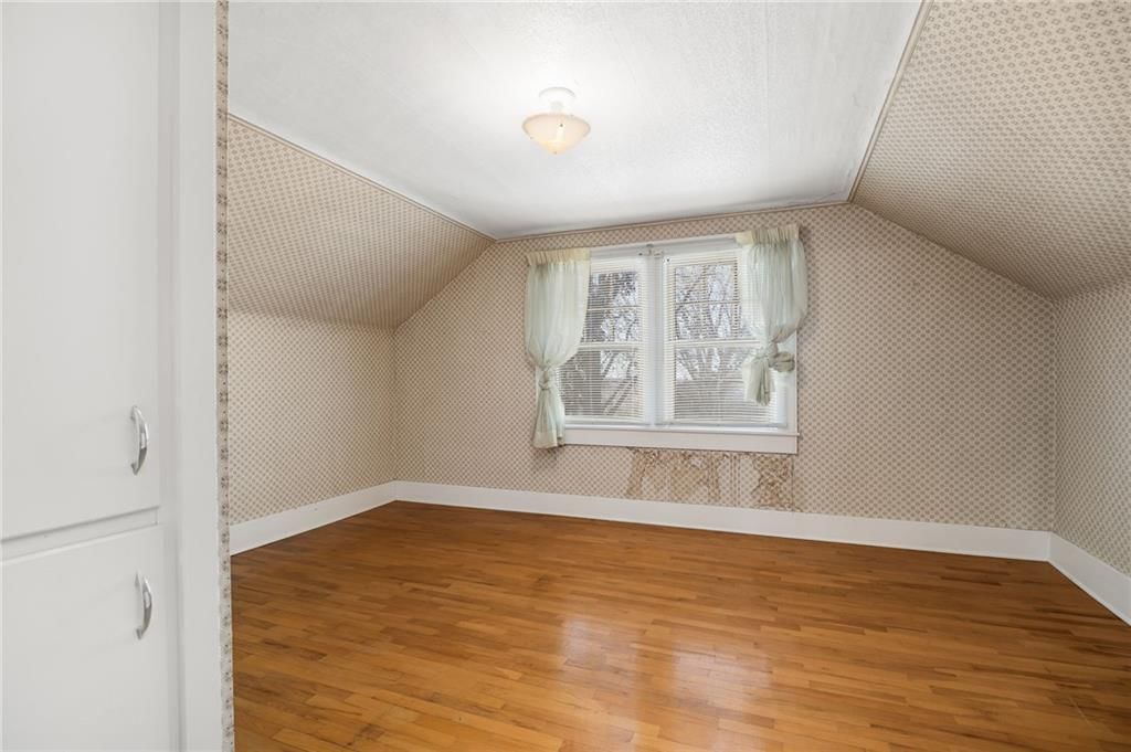 910 Savannah Street — photo 25