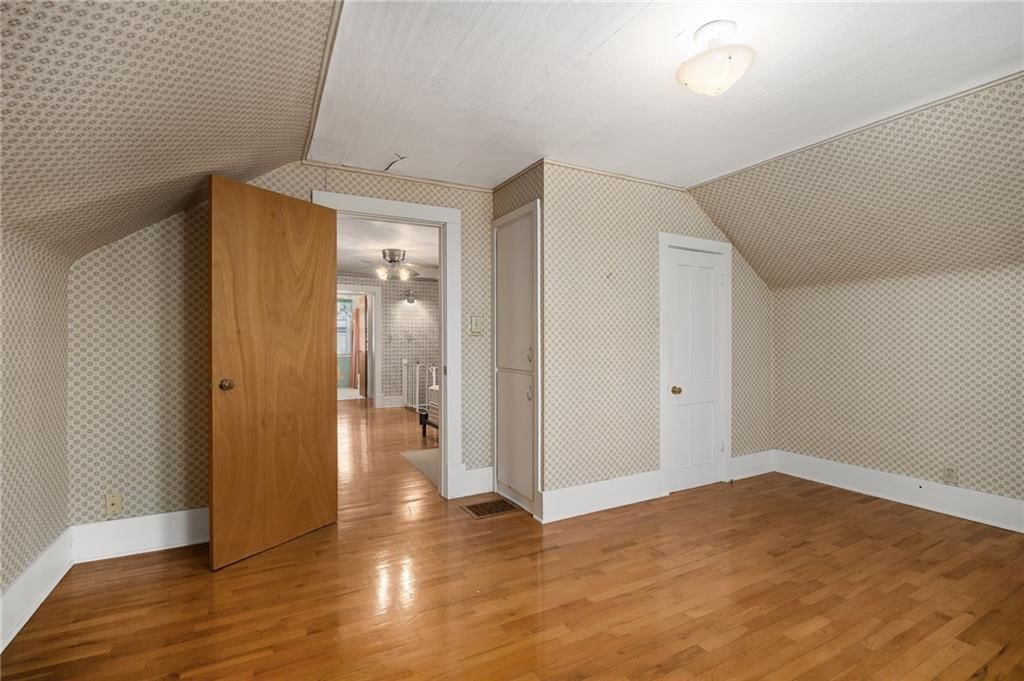 910 Savannah Street — photo 26