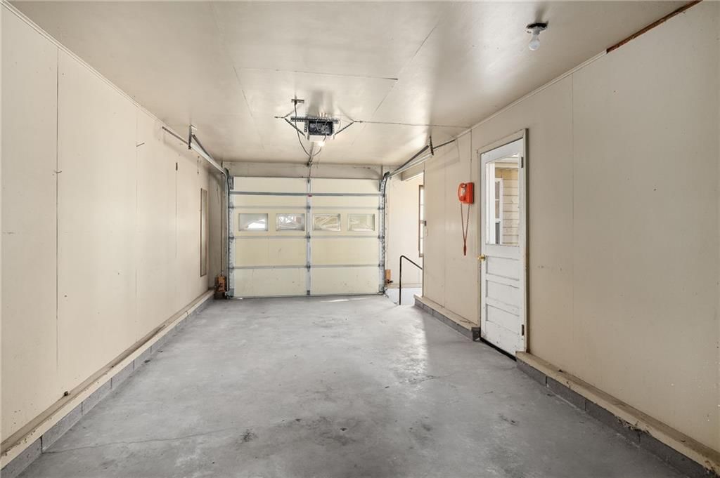 910 Savannah Street — photo 30