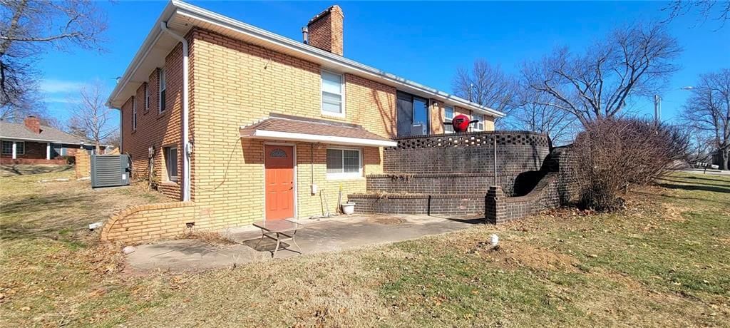 538 Brown Circle Drive — photo 4