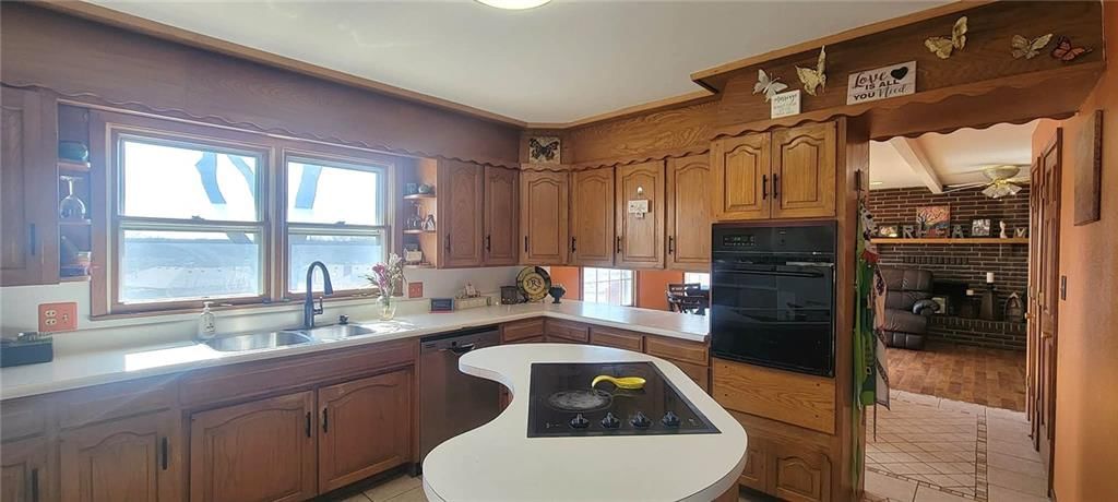 538 Brown Circle Drive — photo 9