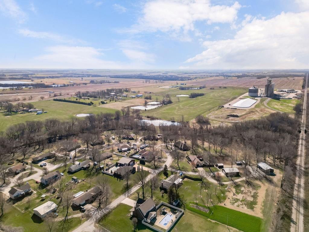 13 Skyline Drive — photo 37