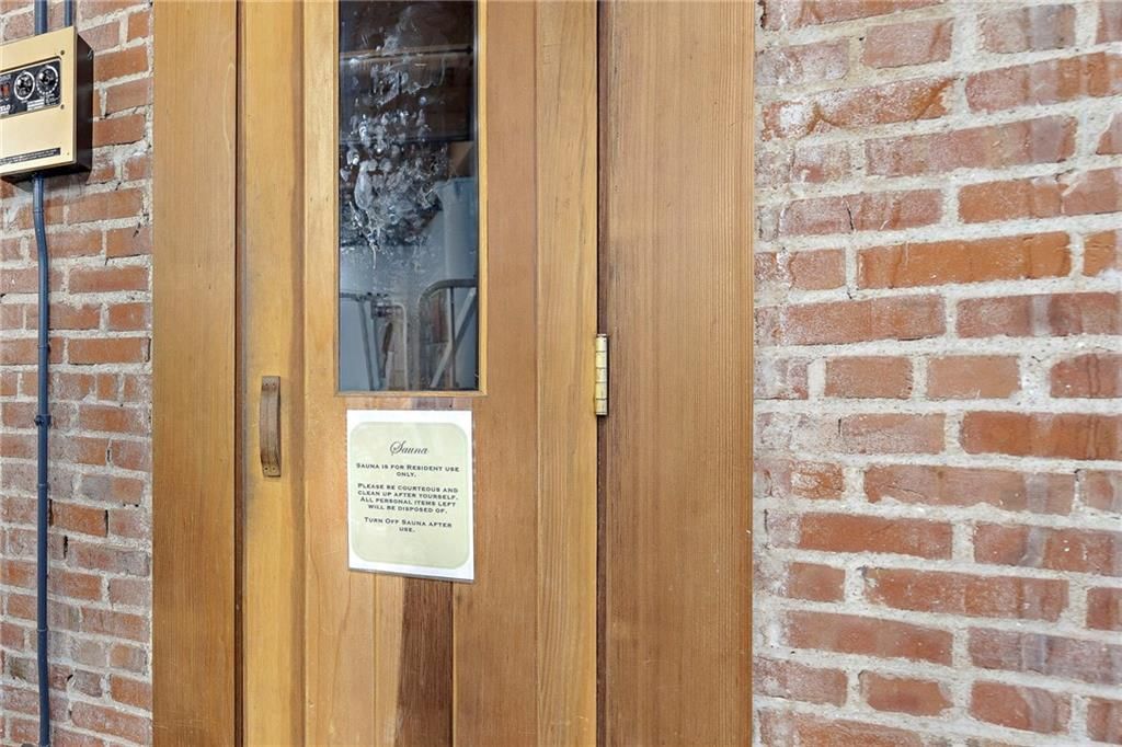 308 W 8th Street — photo 37