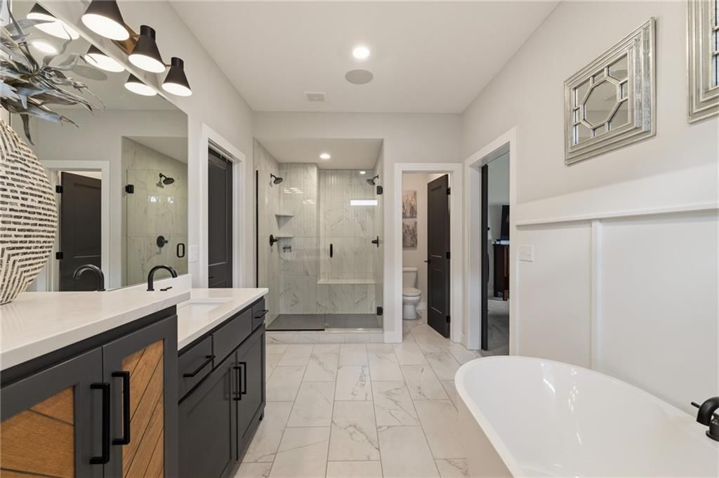 4713 NE Freehold Drive — photo 17