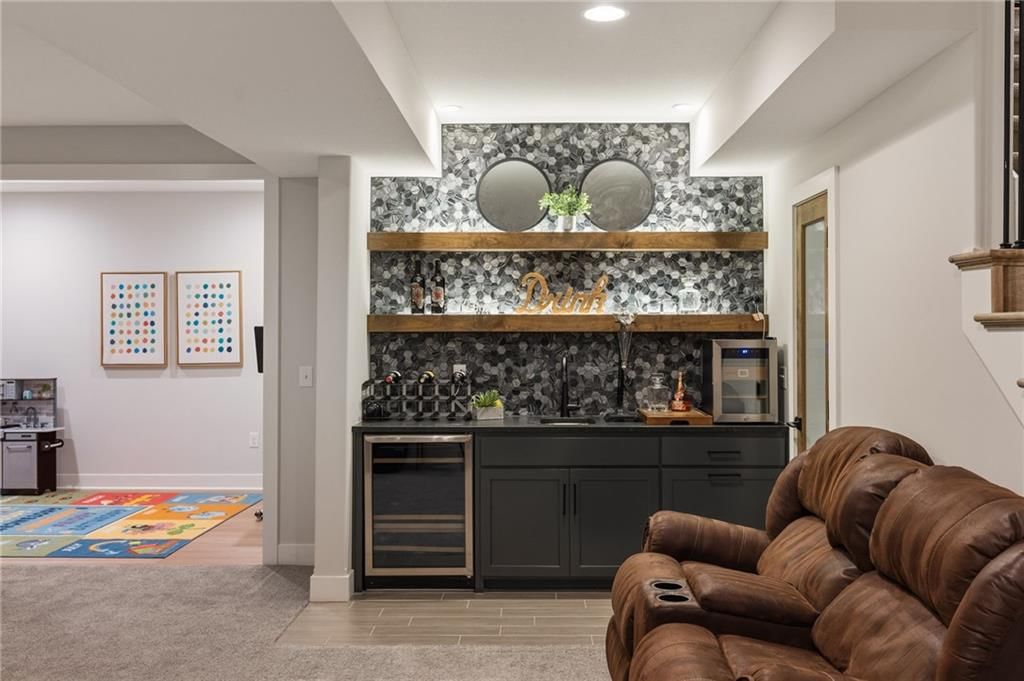4713 NE Freehold Drive — photo 25