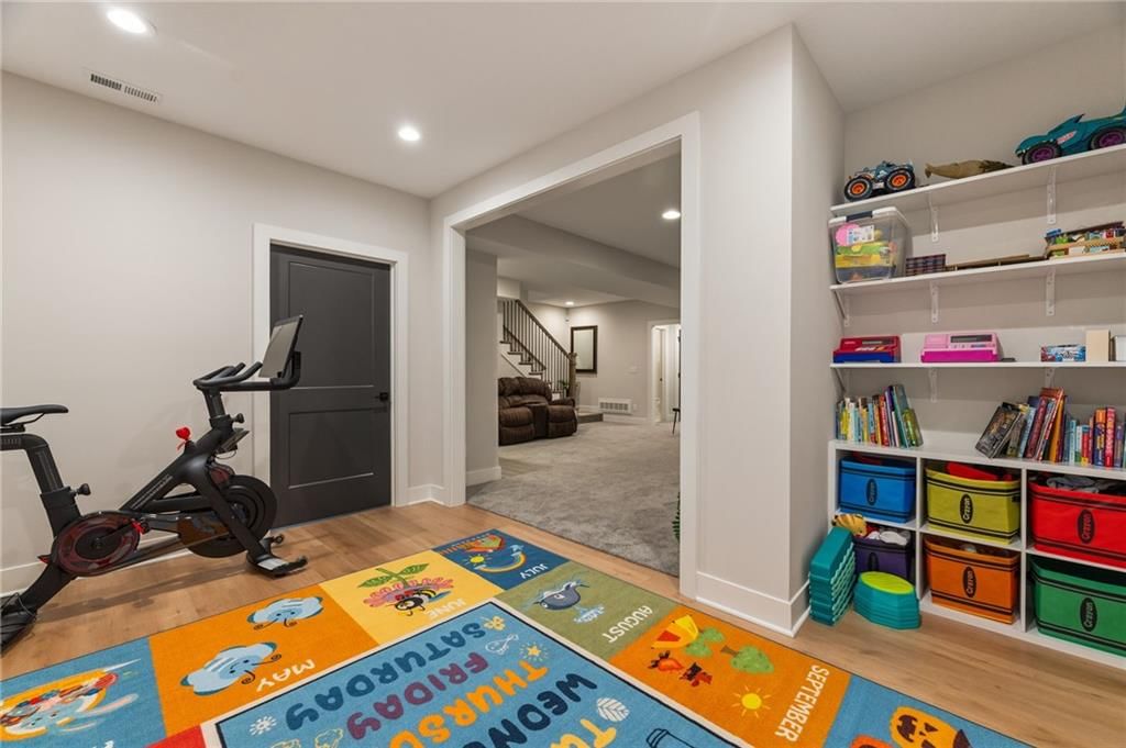 4713 NE Freehold Drive — photo 26
