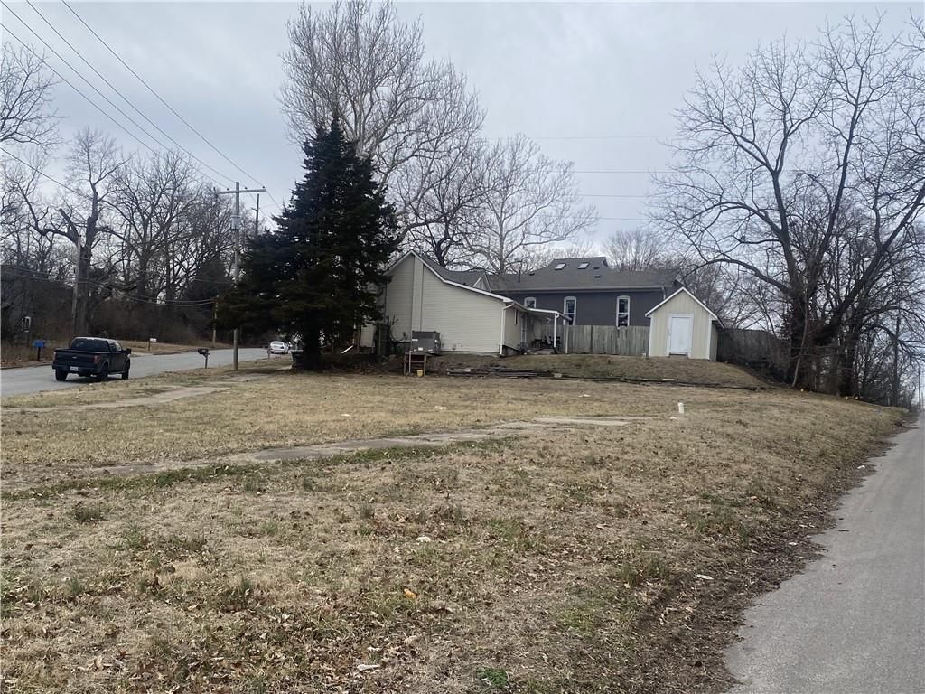854 Sherman Street — photo 3