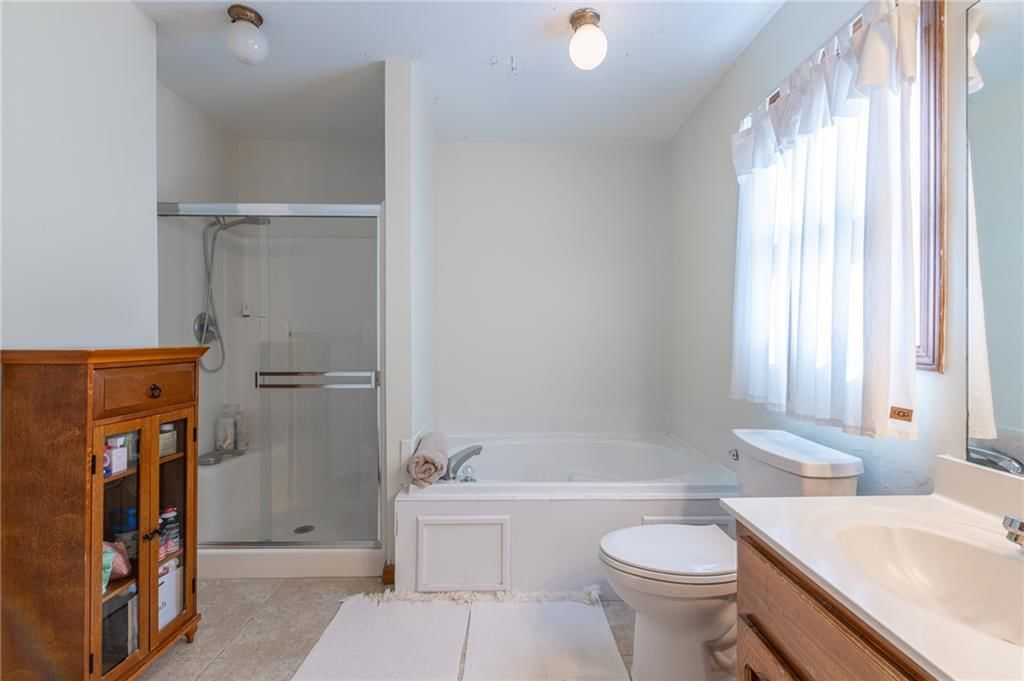 10301 NW 85th Street — photo 15