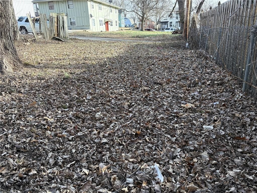 317 Pottawatomie Street — photo 2