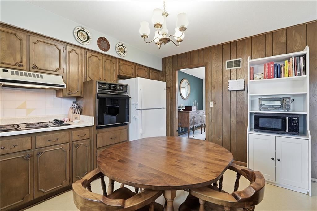 7715 N Lydia Avenue — photo 16