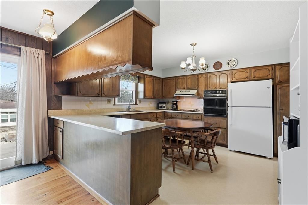 7715 N Lydia Avenue — photo 17