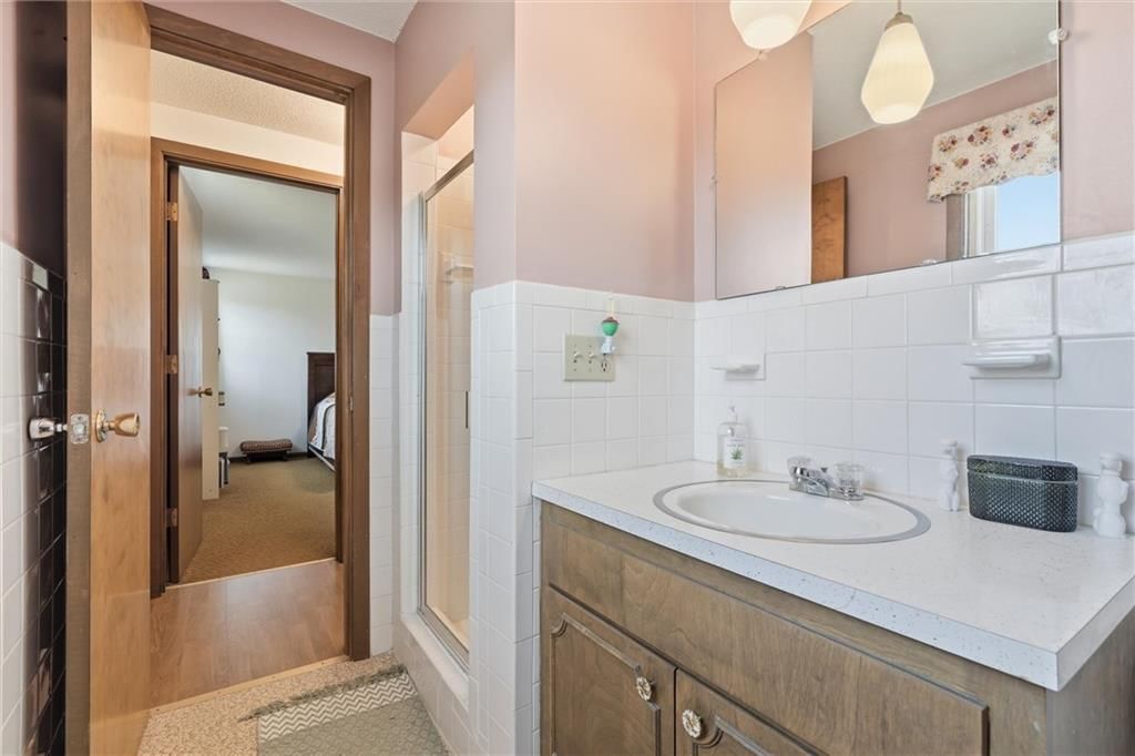 7715 N Lydia Avenue — photo 28
