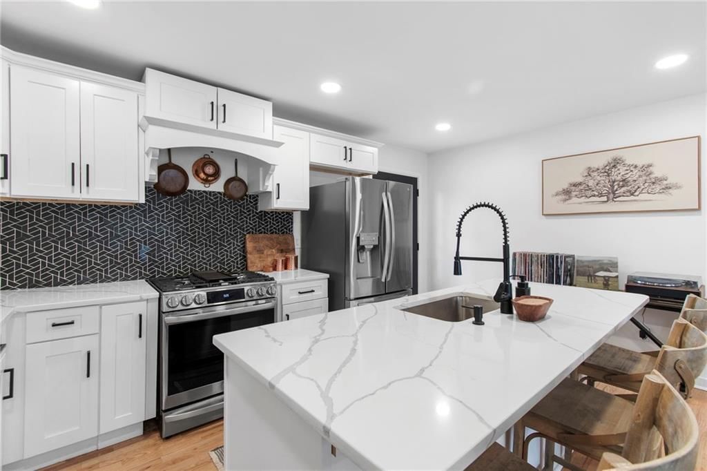 7400 W 65th Street — photo 9