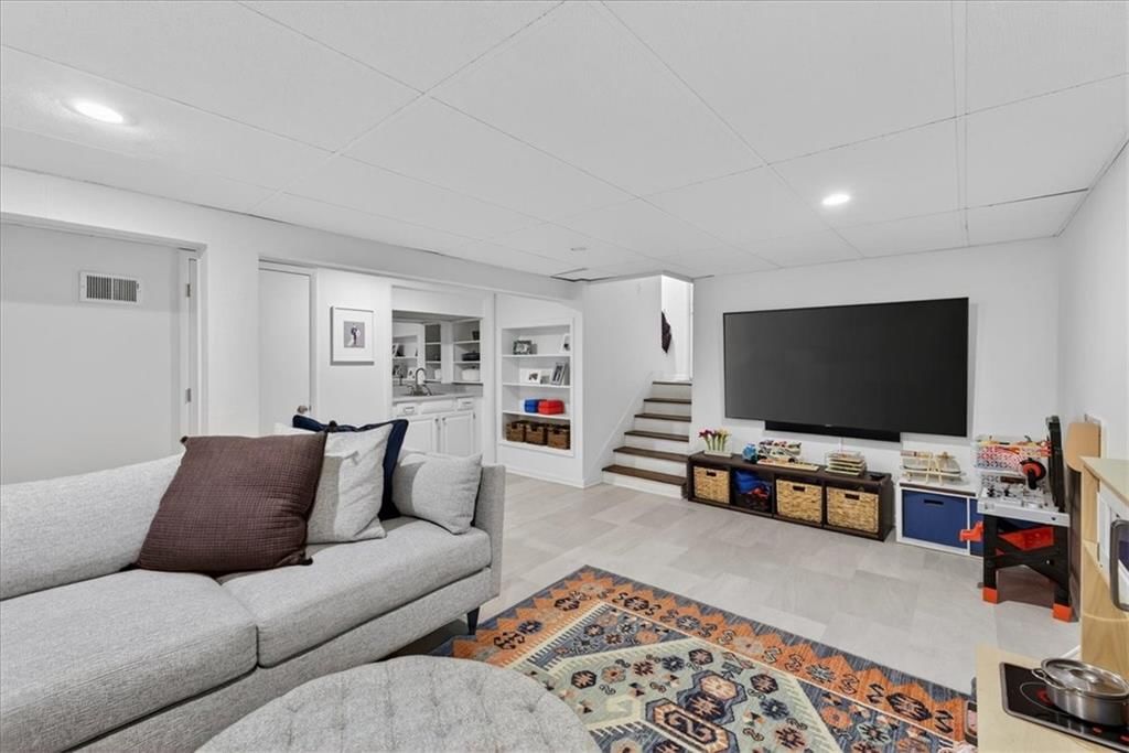4411 W 93rd Terrace — photo 36