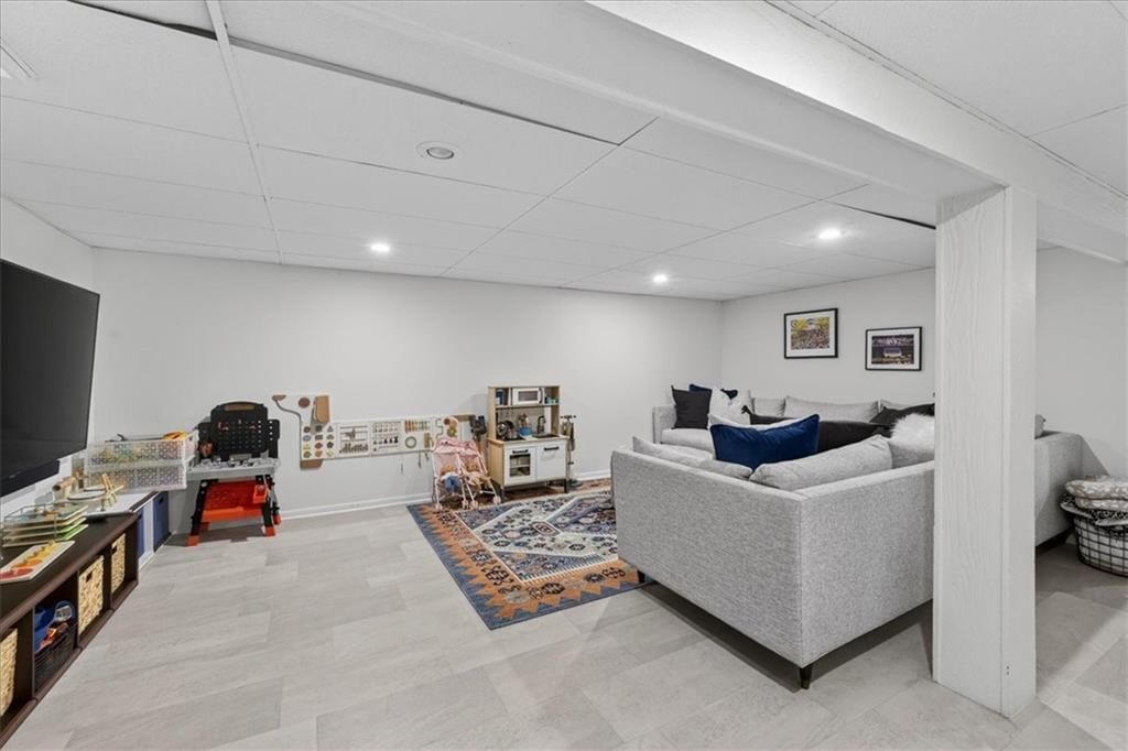4411 W 93rd Terrace — photo 37
