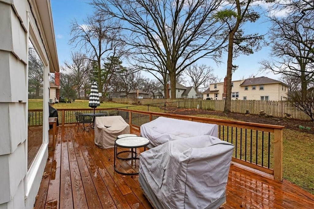 4411 W 93rd Terrace — photo 43