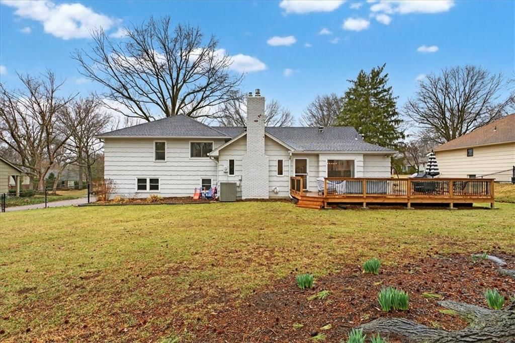 4411 W 93rd Terrace — photo 46