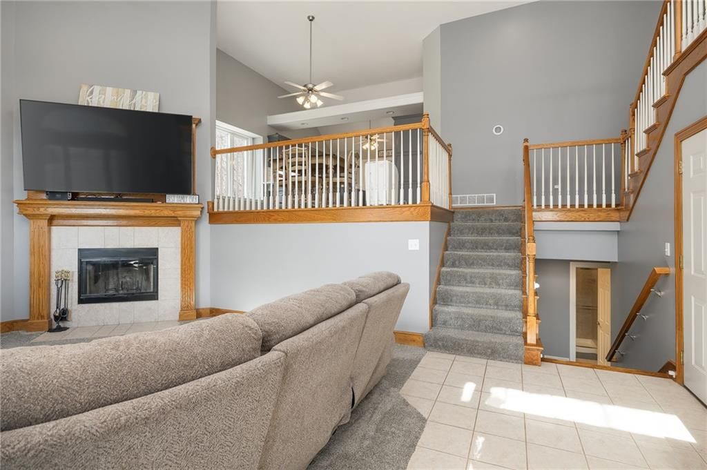 18209 Rollins Drive — photo 7