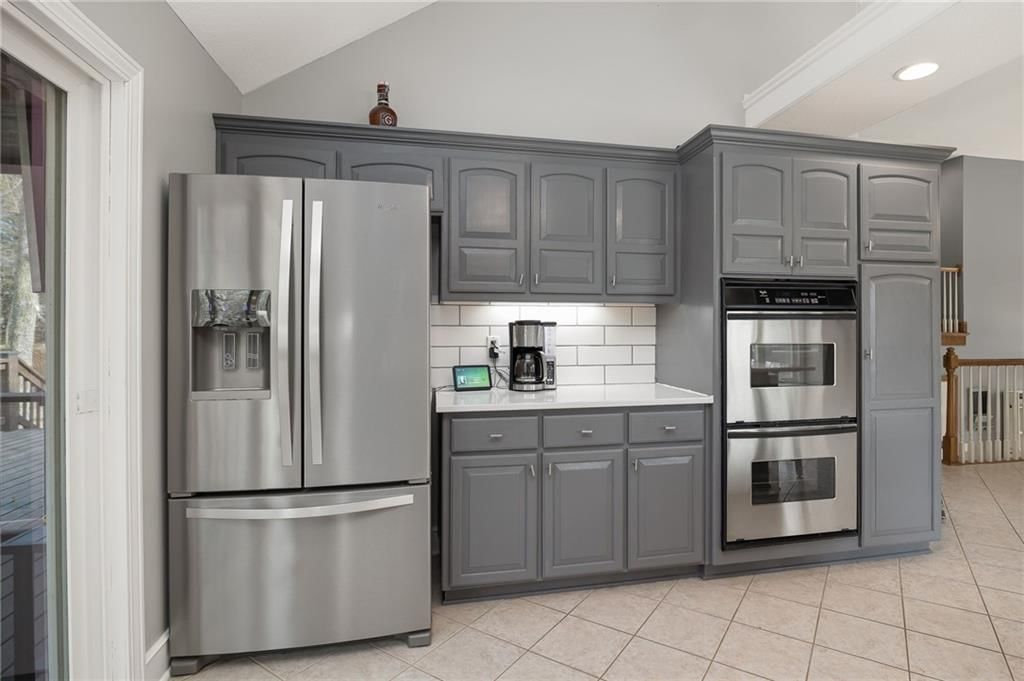 18209 Rollins Drive — photo 14