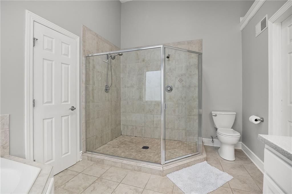 18209 Rollins Drive — photo 20