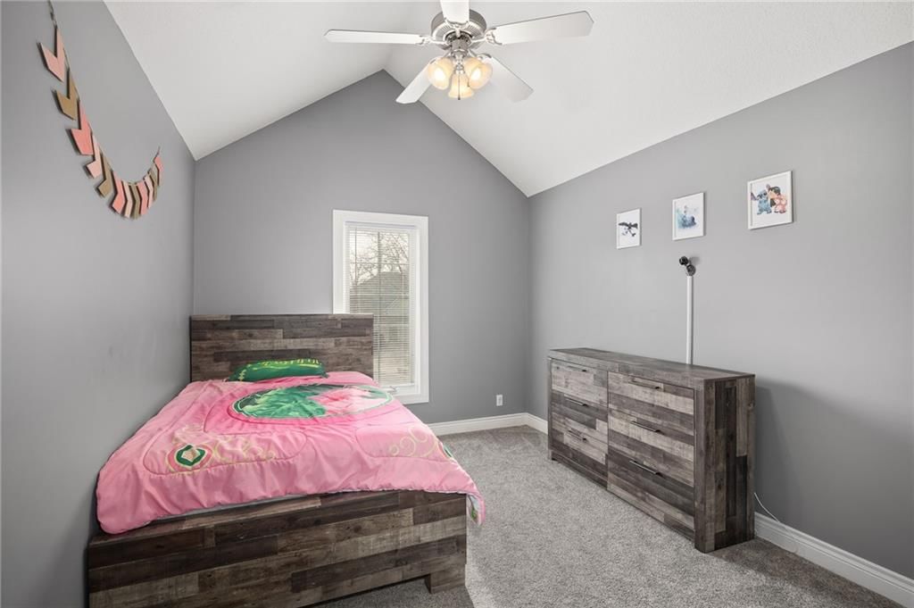 18209 Rollins Drive — photo 21