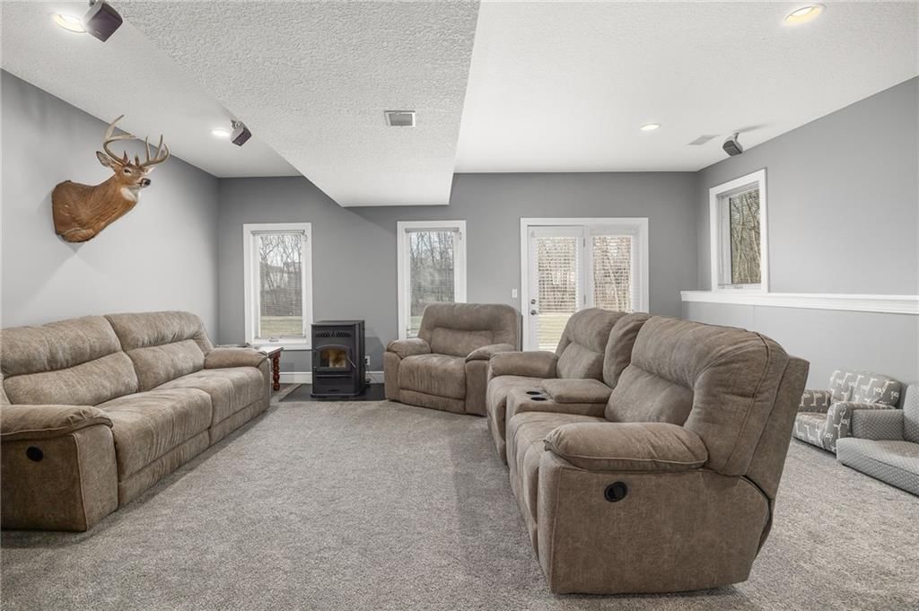 18209 Rollins Drive — photo 26