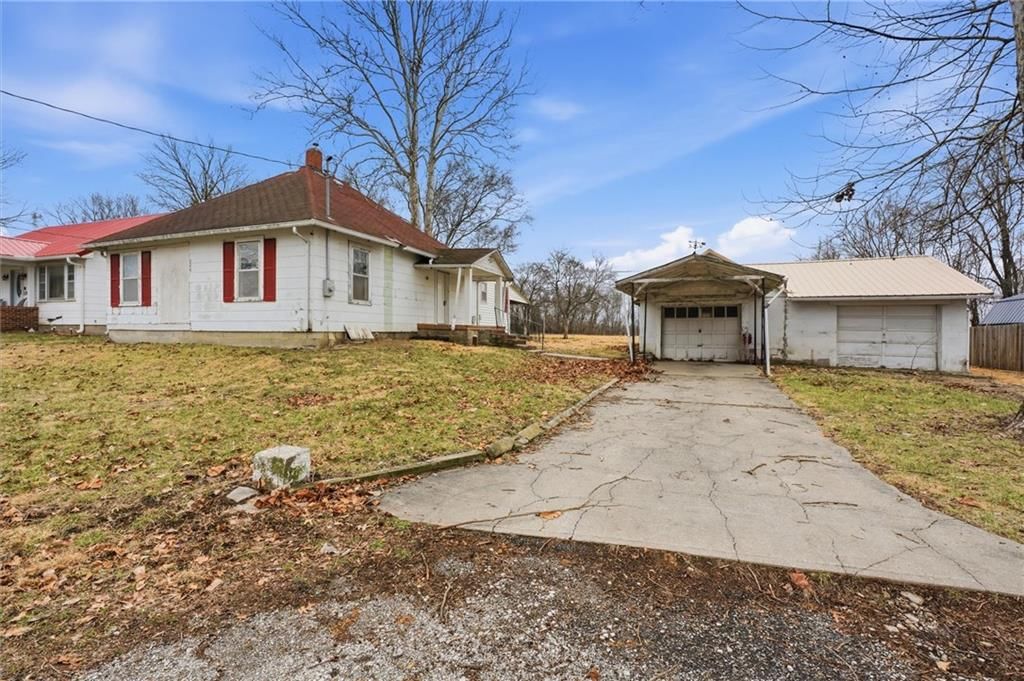 526 North Street, Hardin, MO