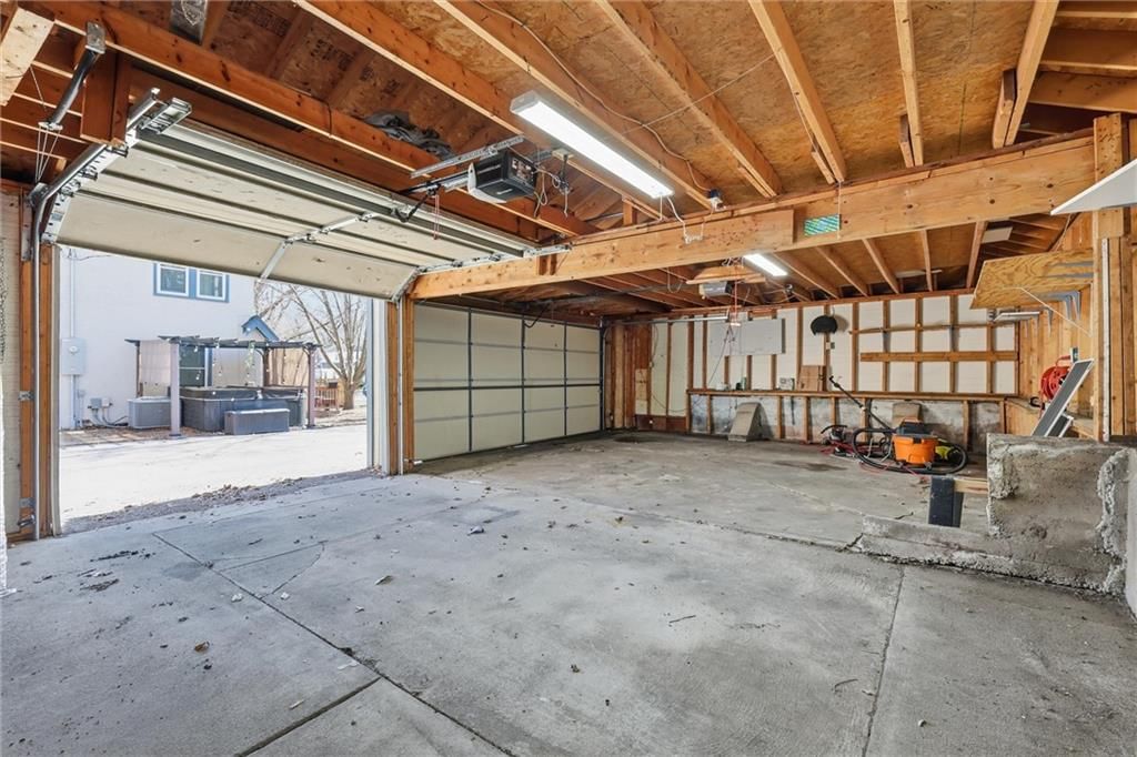 7416 Walnut Street — photo 33