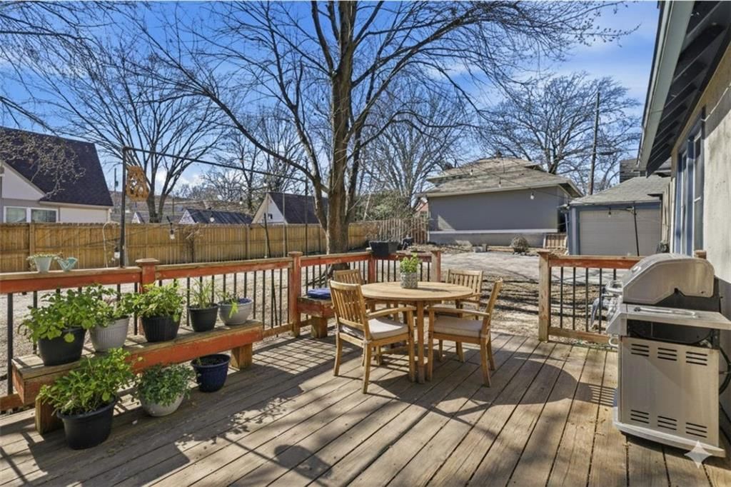 7416 Walnut Street — photo 35