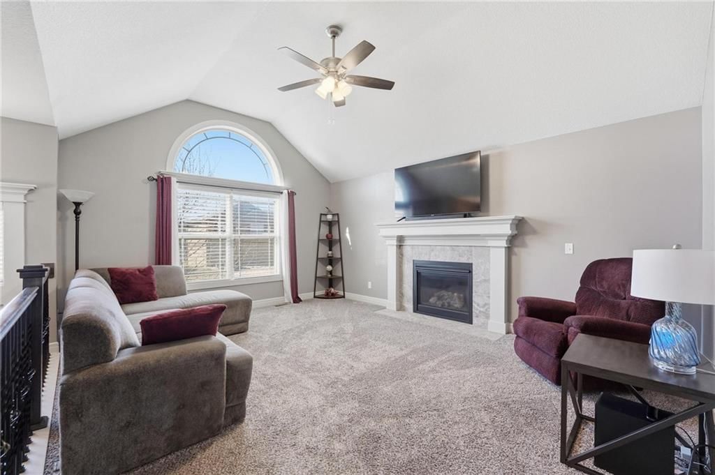 601 Crestridge Drive — photo 4