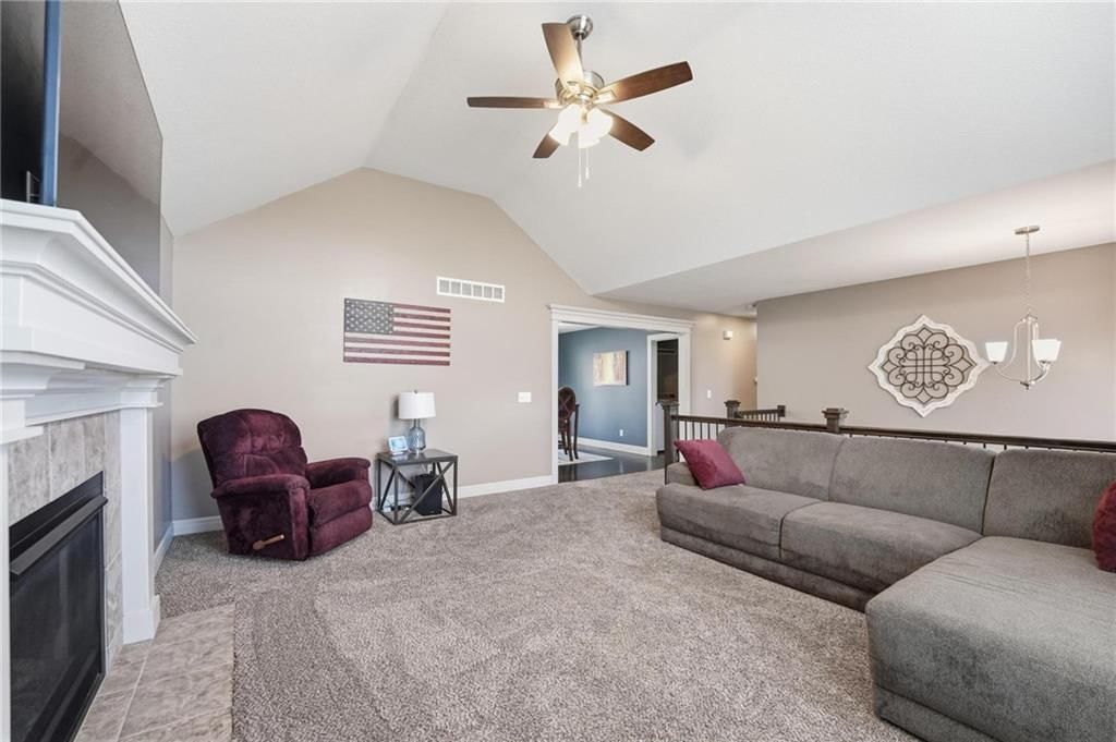 601 Crestridge Drive — photo 6
