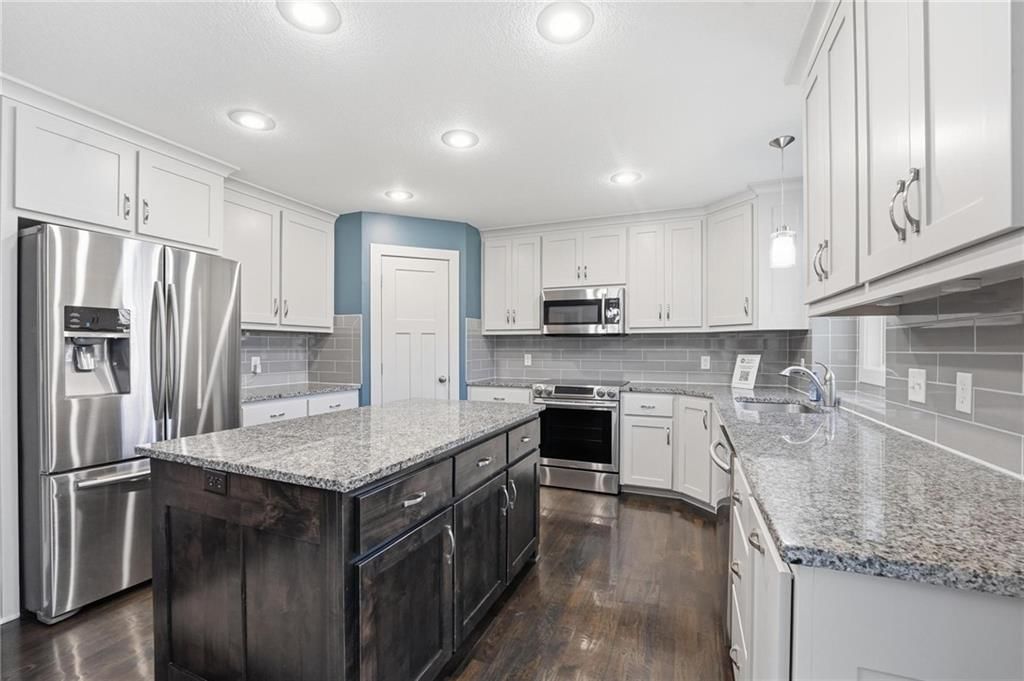 601 Crestridge Drive — photo 10