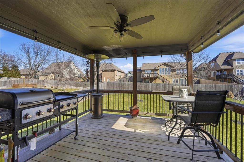 601 Crestridge Drive — photo 32