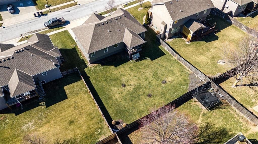 601 Crestridge Drive — photo 47