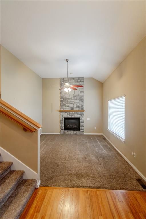 1701 Jayhawk Drive — photo 2