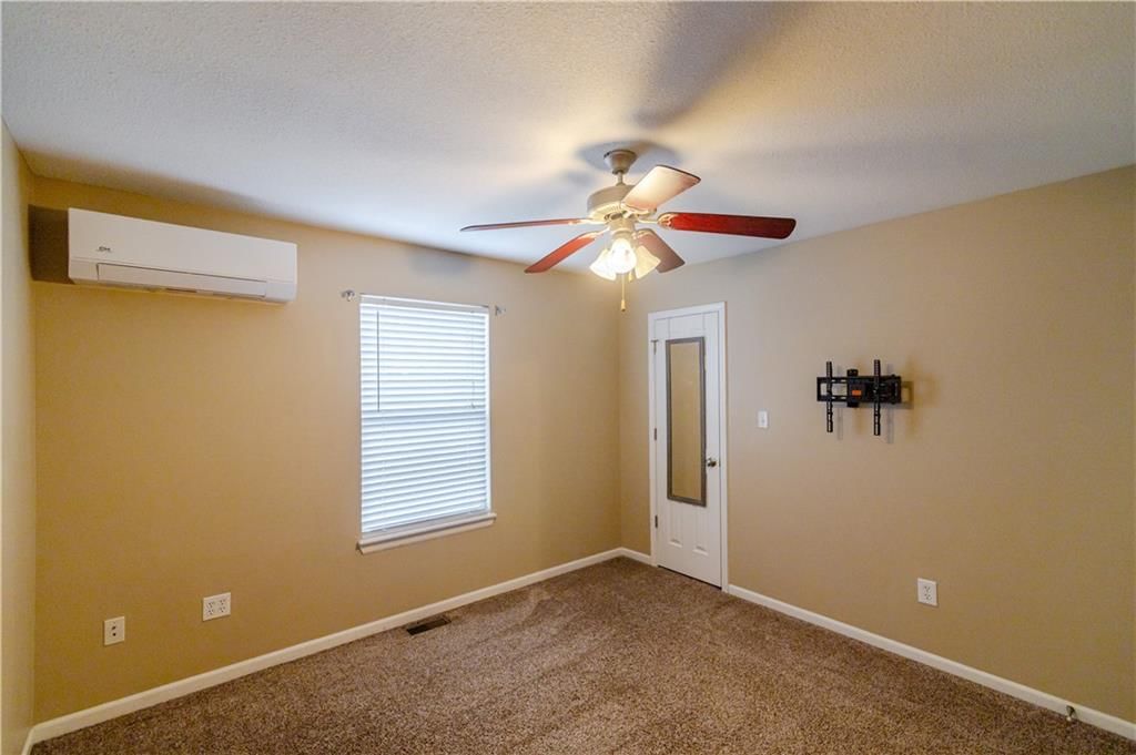 1701 Jayhawk Drive — photo 31