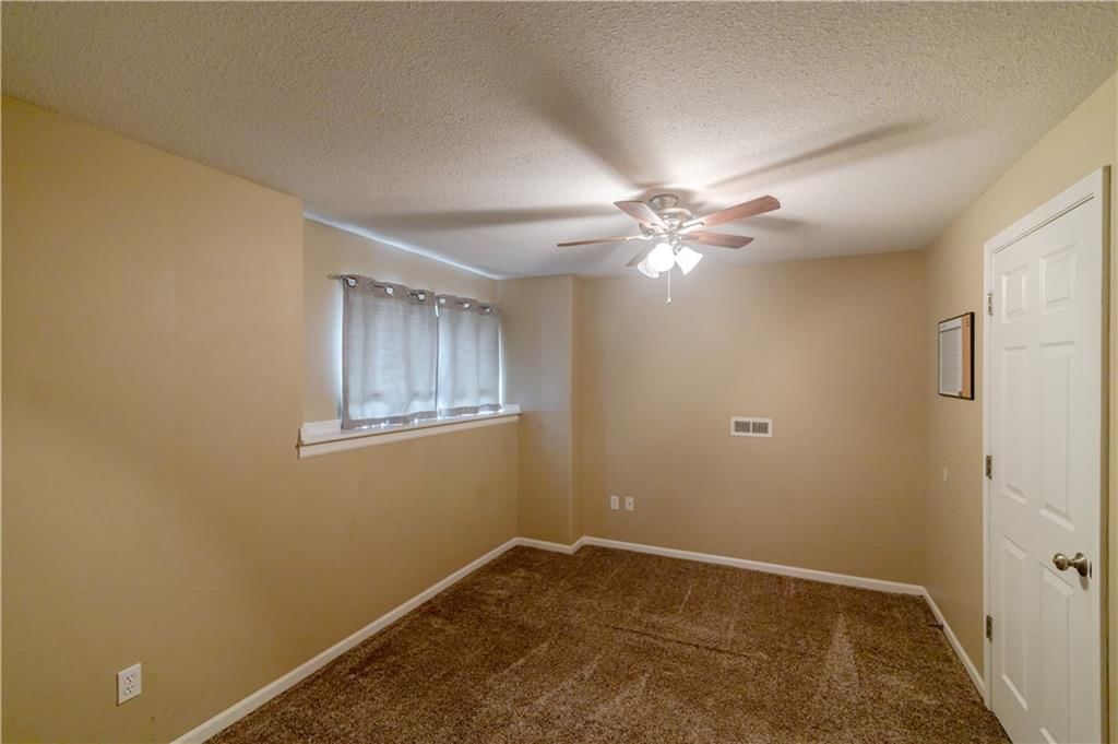 1701 Jayhawk Drive — photo 56