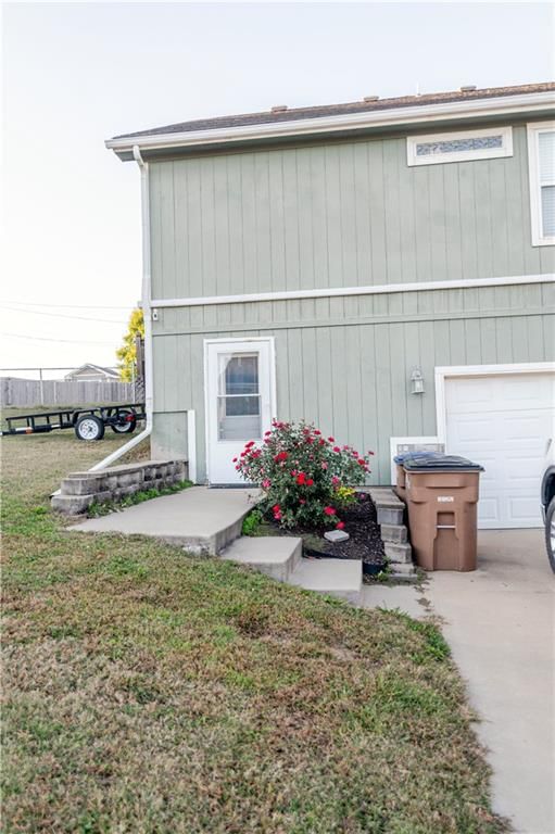 1701 Jayhawk Drive — photo 84