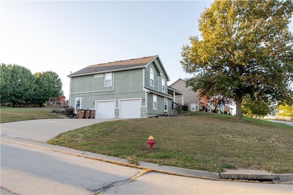 1701 Jayhawk Drive — photo 88