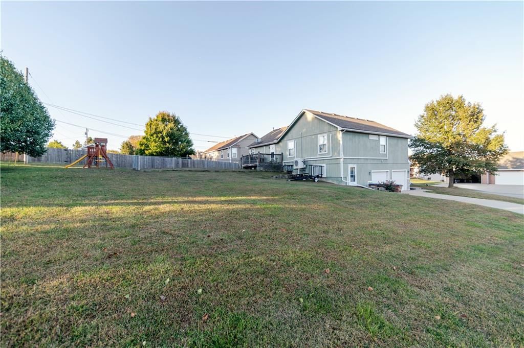 1701 Jayhawk Drive — photo 92