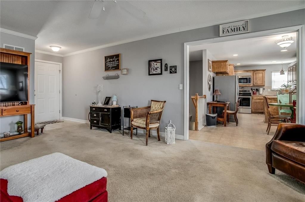 504 SW BOBCAT Street — photo 8