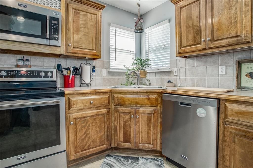 504 SW BOBCAT Street — photo 9